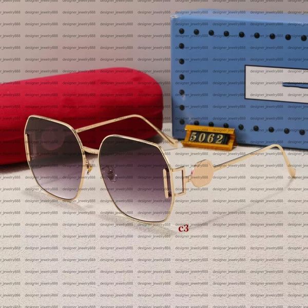 Luxury Designer Sunglasses: Unisex Polarized Pilot Style with Oversize PC Frames Elegant Unisex Sunglasses - Premium Quality Polarized Pilots With Chains Large Lens
Luxury Designer Sunglasses: Unisex Polarized Pilot Style with Oversize PC Frames Elegant Unisex Sunglasses - Premium Quality Polarized Pilots With Chains Large Lens