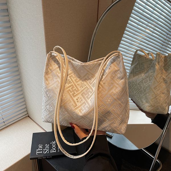 Designer High-Q Single-shoulder Bags Fashionable Classic Luxury Bags Handbags Crossbody Bags Leather Free Shipping and Fashionable Fashion Bags Artwork002, #5
Designer High-Q Single-shoulder Bags Fashionable Classic Luxury Bags Handbags Crossbody Bags Leather Free Shipping and Fashionable Fashion Bags Artwork002, #5