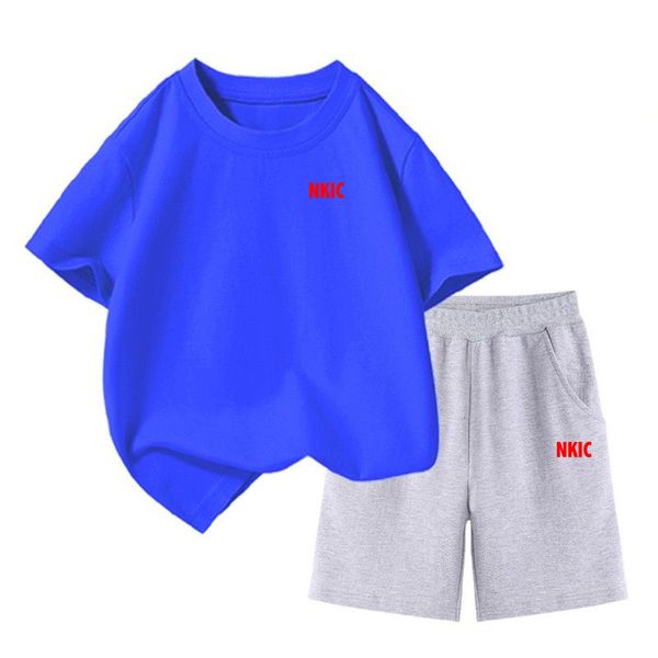 Children's Brand short-sleeved T-shirt and shorts two-piece set Boys summer casual breathable top sports shorts set Boys Outfits, Black 1
Children's Brand short-sleeved T-shirt and shorts two-piece set Boys summer casual breathable top sports shorts set Boys Outfits, Black 1