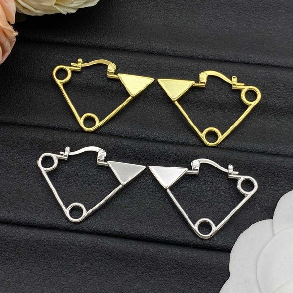 Luxury Designer Earrings for Women Triangle Gold Silver Plated Birthday Gift Jewelry Fashion Jewelry
Luxury Designer Earrings for Women Triangle Gold Silver Plated Birthday Gift Jewelry Fashion Jewelry