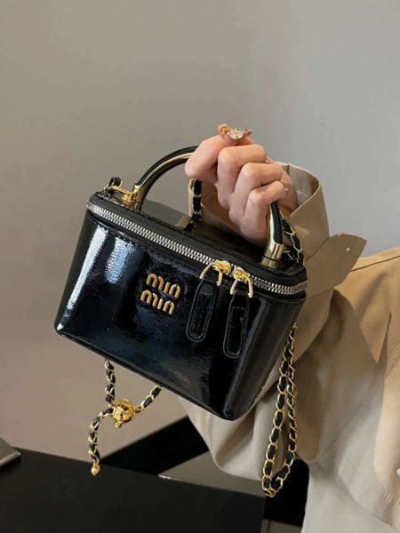 Designer bag Shoulder Bag Luxury Bag Crossbody mini Purse Designer wallet Women's Light Korean Edition Designer Crossbody Bag Small Square High end Mobile Phone Bag, Coffee color
Designer bag Shoulder Bag Luxury Bag Crossbody mini Purse Designer wallet Women's Light Korean Edition Designer Crossbody Bag Small Square High end Mobile Phone Bag, Coffee color