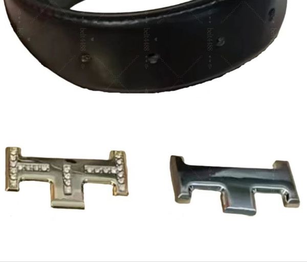 Designer-made men's letter belt Fashionable and durable accessory with two buckles Gift box included, Style22
Designer-made men's letter belt Fashionable and durable accessory with two buckles Gift box included, Style22