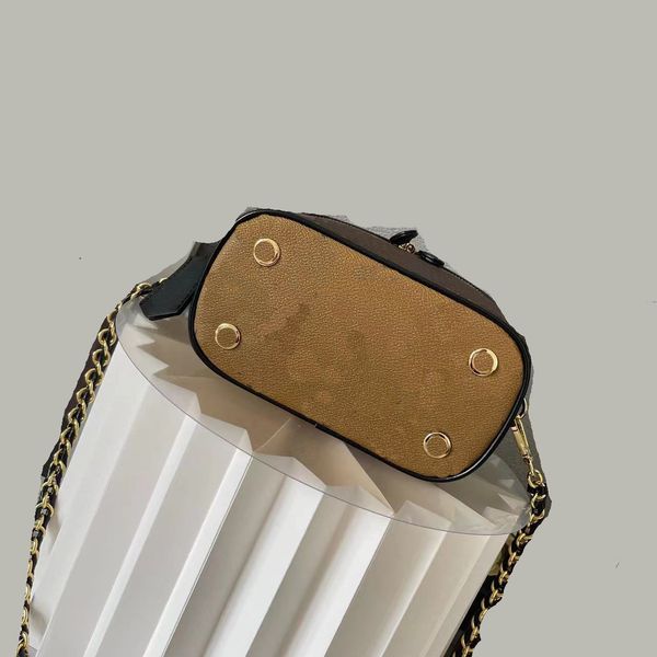 new Crescent pouch new satchel Latest Shoulder Bag Original Luxury Designers monog Handbags Fashions Steamer classics Make-up Handbag Fashion Brandsr Bags, Champagne
new Crescent pouch new satchel Latest Shoulder Bag Original Luxury Designers monog Handbags Fashions Steamer classics Make-up Handbag Fashion Brandsr Bags, Champagne