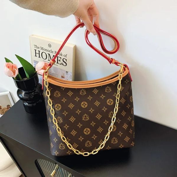 Designer bag 2025 new fashion luxury bag crossbody bag handbag women's casual handbag fashion chain crossbody bag women's mini large capacity 09, #11
Designer bag 2025 new fashion luxury bag crossbody bag handbag women's casual handbag fashion chain crossbody bag women's mini large capacity 09, #11