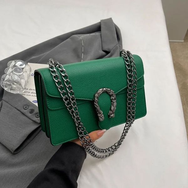 2025 Designer Bag Fashion Commuter Solid Color Chain Women's Handheld Single Shoulder Diagonal Cross tote Bag, #1
2025 Designer Bag Fashion Commuter Solid Color Chain Women's Handheld Single Shoulder Diagonal Cross tote Bag, #1