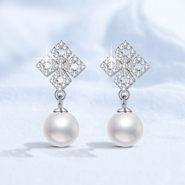 Full Diamond Moissanite Stud Earrings, S925 Sterling Silver Earrings, Women's Natural Freshwater Pearl Earrings, Premium Fashion Earrings, Wholesale
Full Diamond Moissanite Stud Earrings, S925 Sterling Silver Earrings, Women's Natural Freshwater Pearl Earrings, Premium Fashion Earrings, Wholesale