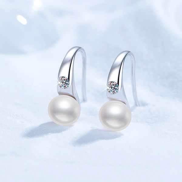 Best-Selling Cross-Border Moissanite Stud Earrings, S925 Sterling Silver Women's Elegant and Versatile Freshwater Pearl Earrings, High-End Fashion Studs Wholesale
Best-Selling Cross-Border Moissanite Stud Earrings, S925 Sterling Silver Women's Elegant and Versatile Freshwater Pearl Earrings, High-End Fashion Studs Wholesale