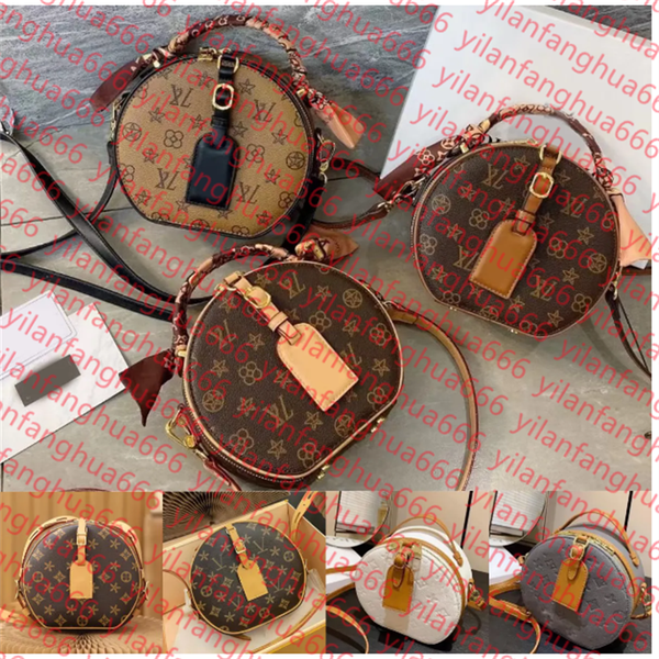 Luxury Designer Bags handbags Womens crossbody bags Versatile Composite Bag Women Bag Purses Mini designer Wallet Nano 16cm dhgate old Flower Diane Baguette Wallet, 5#
Luxury Designer Bags handbags Womens crossbody bags Versatile Composite Bag Women Bag Purses Mini designer Wallet Nano 16cm dhgate old Flower Diane Baguette Wallet, 5#
