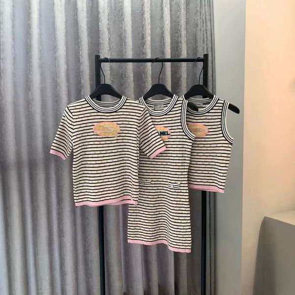 Women's T-Shirt Designer Colorful series striped embroidery contrasting striped knitted tops, vests, dresses, Vest
Women's T-Shirt Designer Colorful series striped embroidery contrasting striped knitted tops, vests, dresses, Vest
