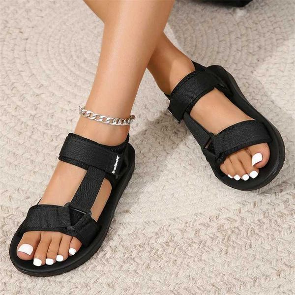 Summer New Wear-resistant Comfortable Fashionable and Casual Sandals for Women To Wear Thick-soled Beach Sandals