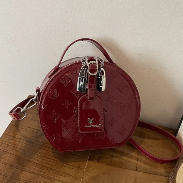 Designer Bag Free Shipping 2025 New Fashion Light Luxury High-end Texture Small Backpack Single Shoulder Crossbody Bag for Womens, Color 3
Designer Bag Free Shipping 2025 New Fashion Light Luxury High-end Texture Small Backpack Single Shoulder Crossbody Bag for Womens, Color 3