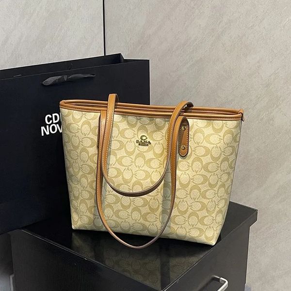 Tote Bag Designer Bag Fashion Handbag Beach Bag Luxury Bag Ladies Leather High Quality Classic Old Flower Large Capacity Underarm Commuter Shopping Bag, #5
Tote Bag Designer Bag Fashion Handbag Beach Bag Luxury Bag Ladies Leather High Quality Classic Old Flower Large Capacity Underarm Commuter Shopping Bag, #5