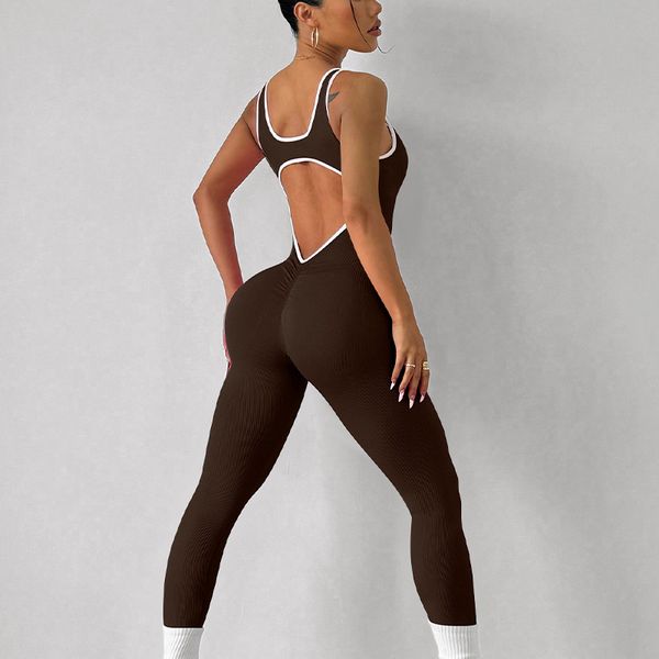 fashionable color blocked edge onepiece yoga suit comfortable sports training suit, Black 
fashionable color blocked edge onepiece yoga suit comfortable sports training suit, Black