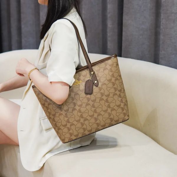 Designer Bag 2025 Women's Premium Large Capacity Tote Bag - Vintage Style Crossbody and Shoulder Bag - Fashion Versatile Everyday Purse Free Shipping, Coffee
Designer Bag 2025 Women's Premium Large Capacity Tote Bag - Vintage Style Crossbody and Shoulder Bag - Fashion Versatile Everyday Purse Free Shipping, Coffee