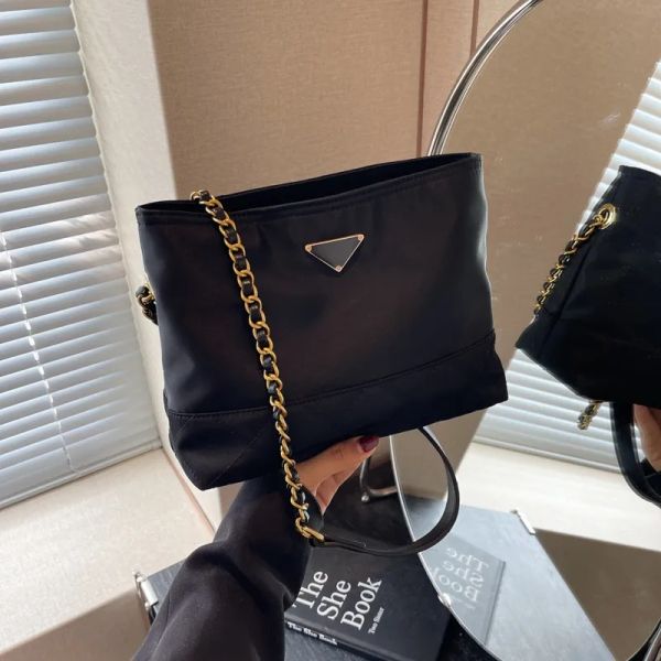 Designer bag free shipping 2025 new fashionable nylon fabric large capacity shoulder bag hand-held shoulder crossbody bag tote bag for women, Black
Designer bag free shipping 2025 new fashionable nylon fabric large capacity shoulder bag hand-held shoulder crossbody bag tote bag for women, Black