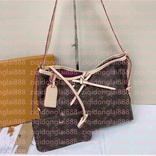 Luxurys Handbag Clu…