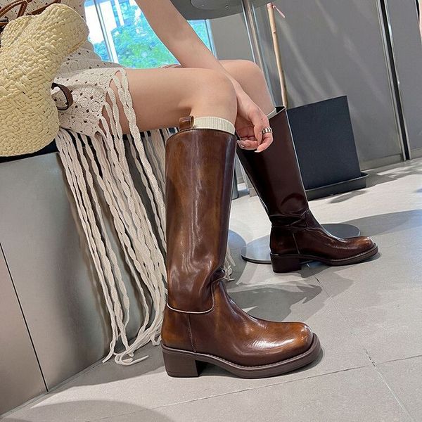 Desigenr Shoe Coarse Heeled Thick Soled Polished High Top Knight Boots., Black
Desigenr Shoe Coarse Heeled Thick Soled Polished High Top Knight Boots., Black