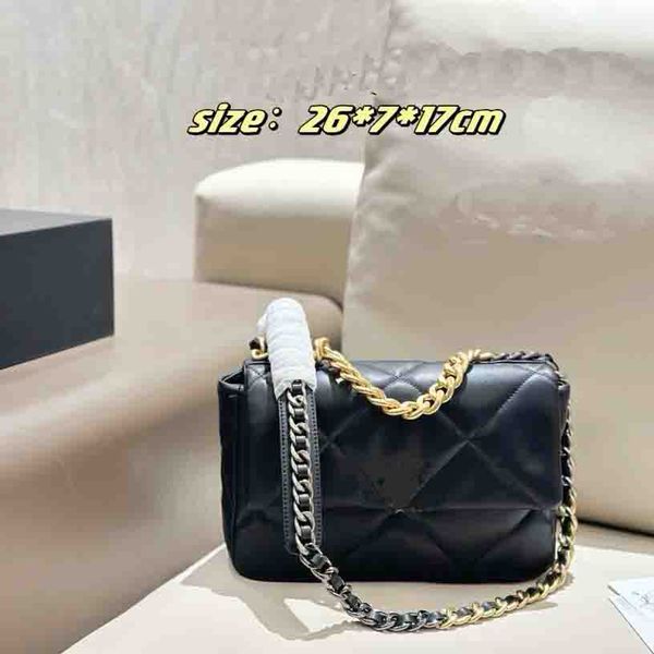 Hot Luxury Handbag Shoulder Bag Designer Fashion Bag Designer Bag Diamond Pattern Handbag Makeup Bag Chain Bag Crossbody Bag, Color 3
Hot Luxury Handbag Shoulder Bag Designer Fashion Bag Designer Bag Diamond Pattern Handbag Makeup Bag Chain Bag Crossbody Bag, Color 3