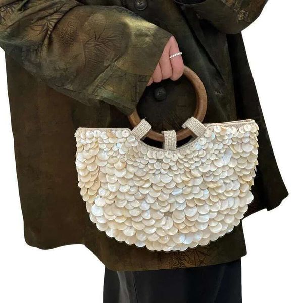 Sequin Shell Handmade Heavy Industry Bead Handbag Embroidered Rhie Pearl Diagonal Totes Women Wedding Party Bag, White
Sequin Shell Handmade Heavy Industry Bead Handbag Embroidered Rhie Pearl Diagonal Totes Women Wedding Party Bag, White