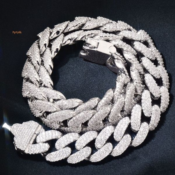 18MM Luxury VVS Moissanite Iced Out Hip Hop Men's Spring Clasp Cuban Chain New Release Full Diamond Statement Necklace Pass the diamond tester
18MM Luxury VVS Moissanite Iced Out Hip Hop Men's Spring Clasp Cuban Chain New Release Full Diamond Statement Necklace Pass the diamond tester