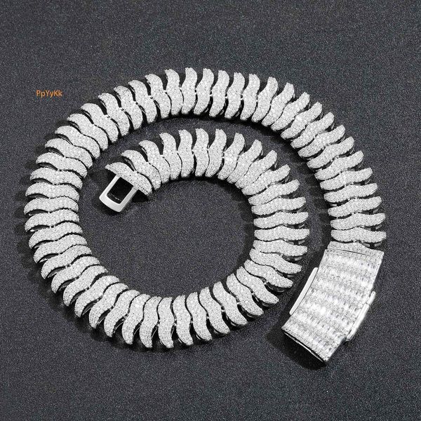 New Arrival Men's 22mm Wide Centipede Chain Micro Paved Diamond Bold Hiphop Statement Bling Bling Necklace Pass the diamond tester
New Arrival Men's 22mm Wide Centipede Chain Micro Paved Diamond Bold Hiphop Statement Bling Bling Necklace Pass the diamond tester