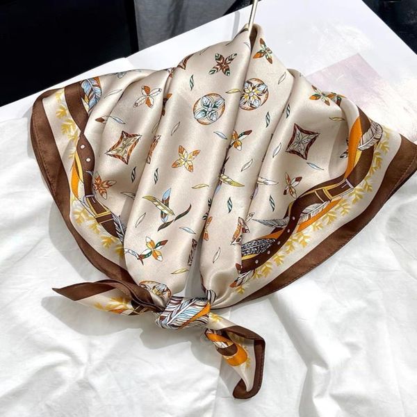 Luxury Women's Silken Artwork: Limited Edition Silk Scarves with Nature-Inspired Patterns - Perfect Size for Seasonal Fashion Statements
Luxury Women's Silken Artwork: Limited Edition Silk Scarves with Nature-Inspired Patterns - Perfect Size for Seasonal Fashion Statements