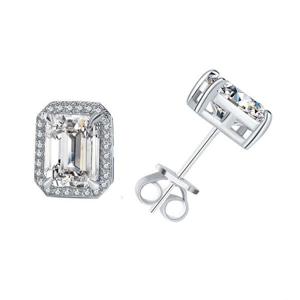 Pass Diamond Tester VVS1 D Color Moissanite Earrings For Women Emerald Micro Inlaid Diamond With Certificate Moissanite Ear Ring Jewelry Women Christmas Gift
Pass Diamond Tester VVS1 D Color Moissanite Earrings For Women Emerald Micro Inlaid Diamond With Certificate Moissanite Ear Ring Jewelry Women Christmas Gift