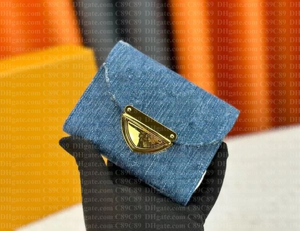 Designer Denim Wallet Designer Blue Credit Card Holder Men and Women Coin Purse Zipper inside Wallets Flower printed Clutch Bags High Quality Clutch Bag Coin pocket
Designer Denim Wallet Designer Blue Credit Card Holder Men and Women Coin Purse Zipper inside Wallets Flower printed Clutch Bags High Quality Clutch Bag Coin pocket