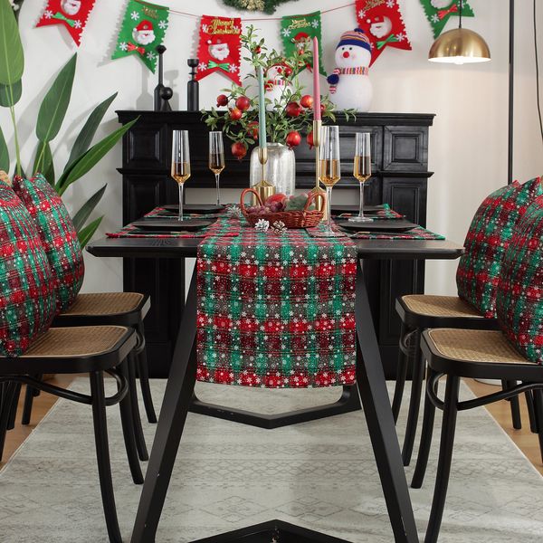 Table Runner Red Ho…