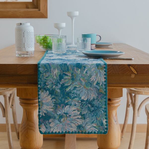 Retro Style Dining …