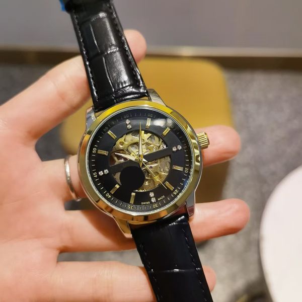 Men's Watch: Symbol…