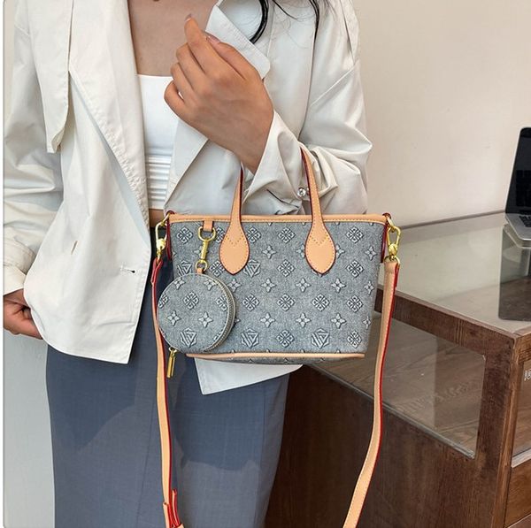 Luxury Bags 2025 De…