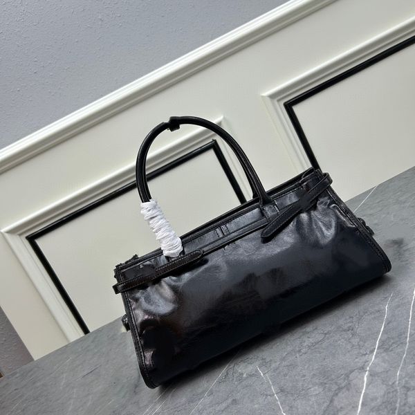 P903 Modern Chic Ha… - image