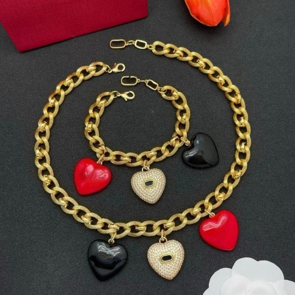 Fashion Designer Jewelry Set 18K Gold Plated Silver Heart Pendant Jewelry Cuban Chain Necklace and Bracelet Christmas and New Year Gifts, Multi-color
Fashion Designer Jewelry Set 18K Gold Plated Silver Heart Pendant Jewelry Cuban Chain Necklace and Bracelet Christmas and New Year Gifts, Multi-color