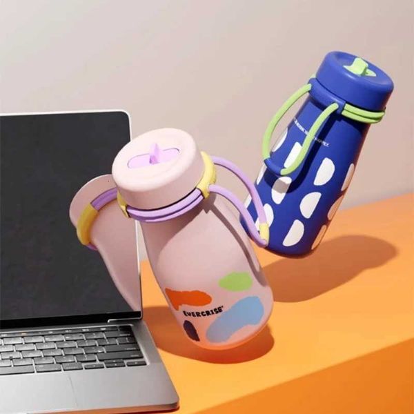 Portable Large Capacity and High Aesthetic 316 Insated Cup for Girls Straw Cup Cup with Straw and Handle Rope Y251111