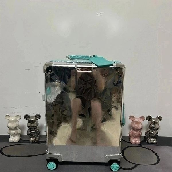 Aluminum Suitcase L…