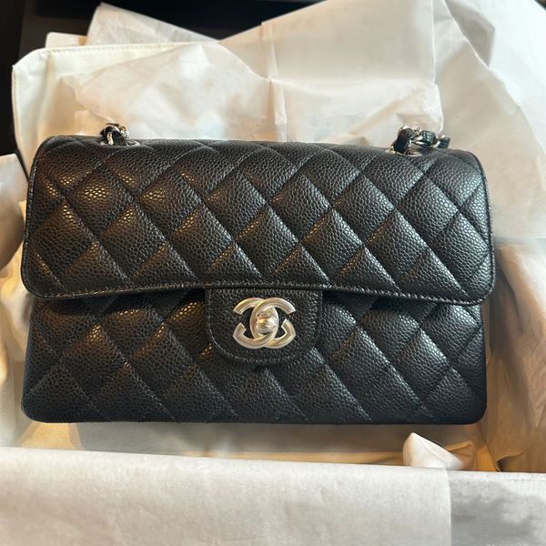 Designer Bag Luxury bag Women's Handbags Shoulder Bags Crossbody Bags Purses Caviar Handbags Classic Black Square Metal Leather Fashion Square Checkered tote purse, Green
Designer Bag Luxury bag Women's Handbags Shoulder Bags Crossbody Bags Purses Caviar Handbags Classic Black Square Metal Leather Fashion Square Checkered tote purse, Green