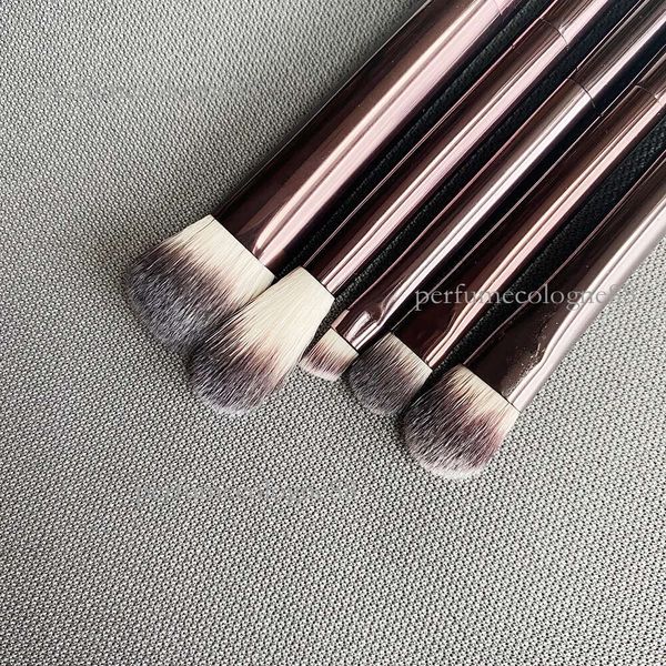 hourglass eye makeup brushes set Eyeshadow Blending Shaping Contouring Highlighting Smudge Brow Concealer Liner Cosmetics Brushes Tools Metal Soft Taklon
hourglass eye makeup brushes set Eyeshadow Blending Shaping Contouring Highlighting Smudge Brow Concealer Liner Cosmetics Brushes Tools Metal Soft Taklon