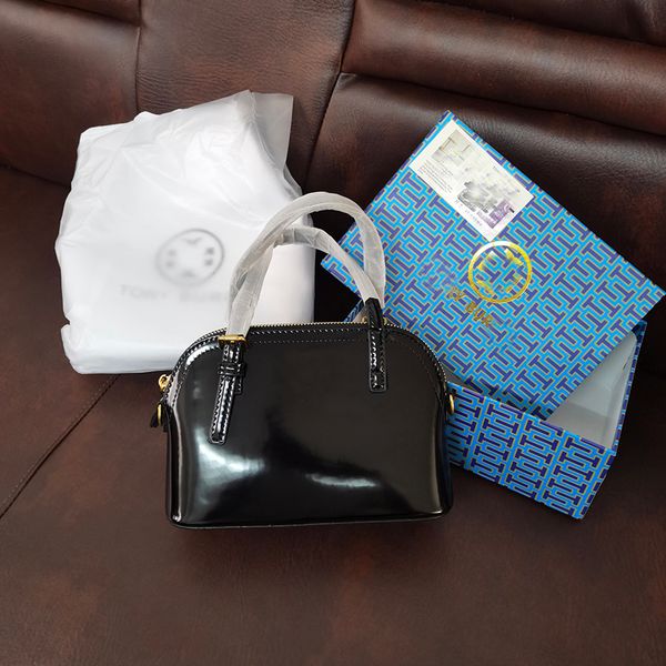 Shell Bags for Women Luxury Handbags Designer Famous Tote Women Messegner Crossbody Shoulder Bag Female Casual Tote FS913-4, Burgundy
Shell Bags for Women Luxury Handbags Designer Famous Tote Women Messegner Crossbody Shoulder Bag Female Casual Tote FS913-4, Burgundy