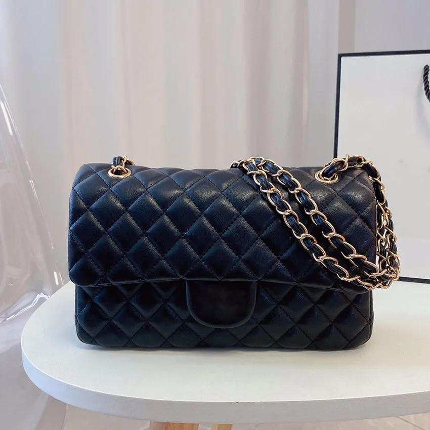 luxurys designers bag women handbags totes ccity clutch flap handbag cf classic famous fashion boy mini bags travel crossbody woc summer sho
luxurys designers bag women handbags totes ccity clutch flap handbag cf classic famous fashion boy mini bags travel crossbody woc summer sho