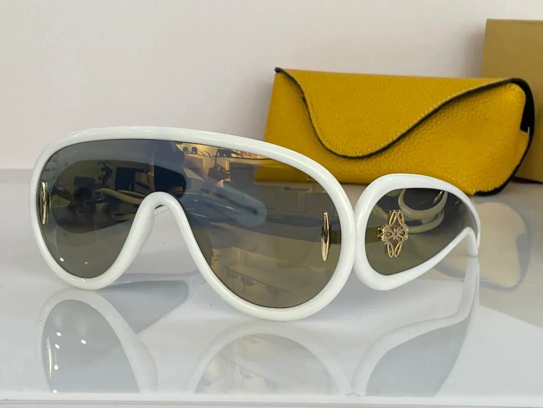 sunglasses wavy mask sunglasses designer sunglasses glasses acetate fibre cyber a sense of the future girls boys sun glass multi color tide, White;black
sunglasses wavy mask sunglasses designer sunglasses glasses acetate fibre cyber a sense of the future girls boys sun glass multi color tide, White;black