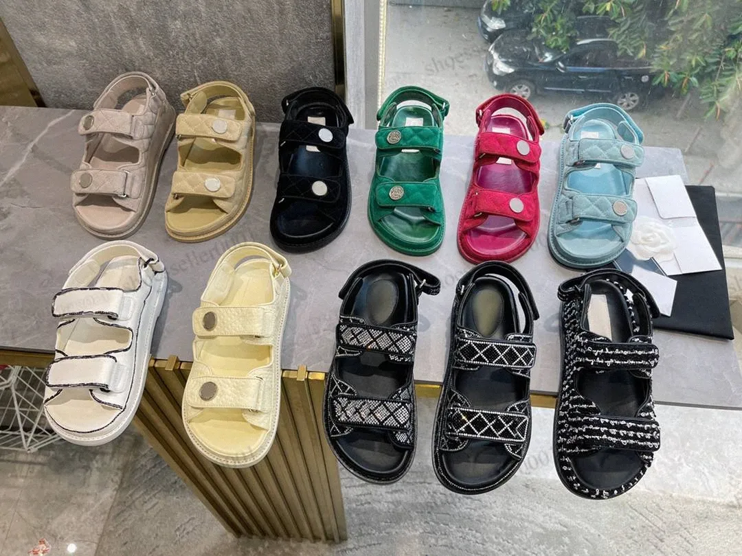 2023 designer cowhide sandals candy color flats shoes platform women leisure channel outdoor luxury slipper womens flat bottom comfort sand, Black
2023 designer cowhide sandals candy color flats shoes platform women leisure channel outdoor luxury slipper womens flat bottom comfort sand, Black