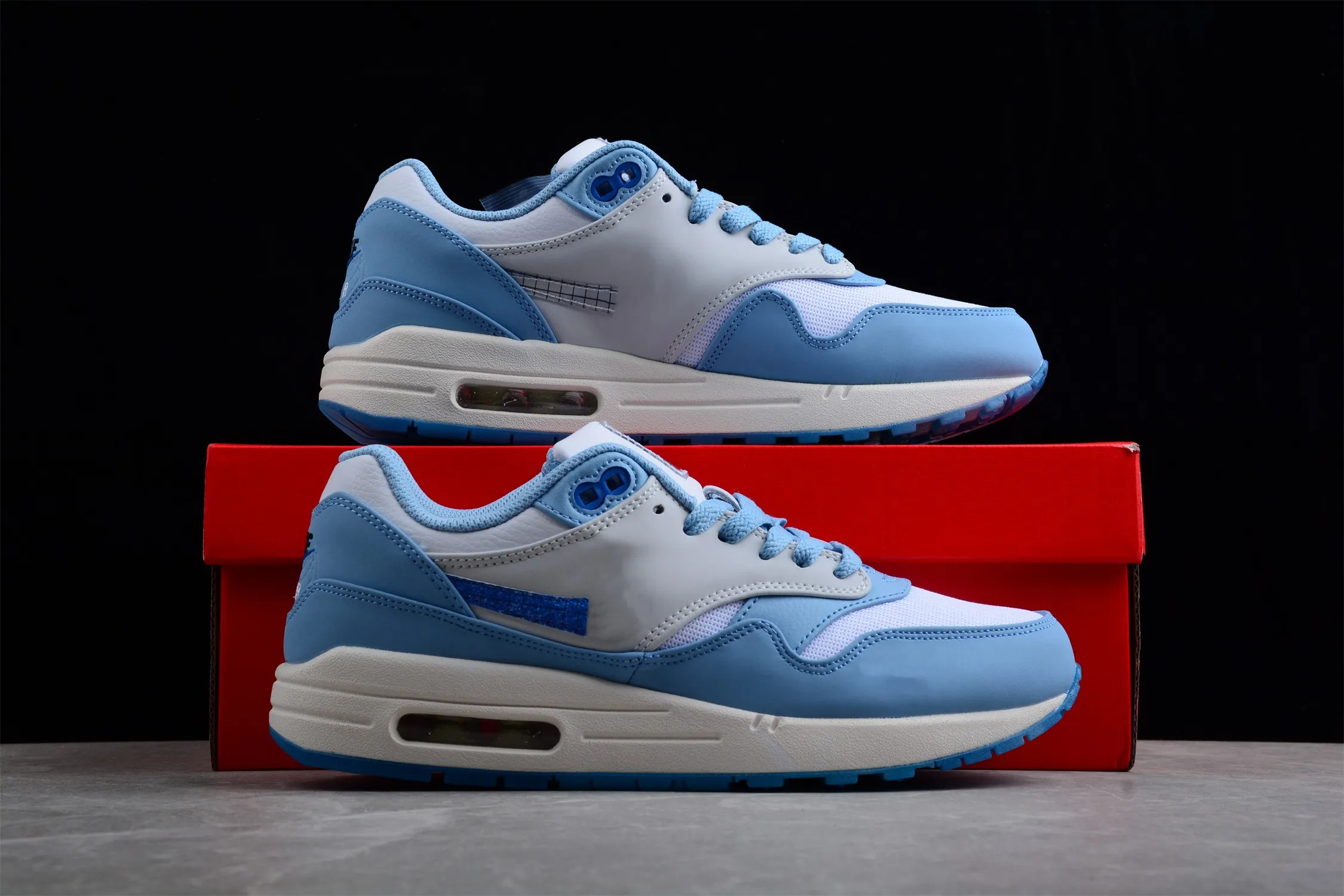 2023 athletics running shoes women men trainer 1 87 premium blueprint white dark marinablue leche blue lifestyles fashion streetwear outdoio
2023 athletics running shoes women men trainer 1 87 premium blueprint white dark marinablue leche blue lifestyles fashion streetwear outdoio