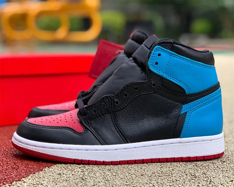 shoes jumpman 1 og 1s unc to chicago women royal black blue red leisure sports sneakers cd0461-046
shoes jumpman 1 og 1s unc to chicago women royal black blue red leisure sports sneakers cd0461-046