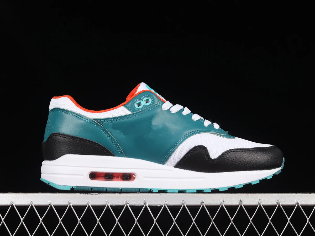 new trainer 1 87 running shoes outdoor man womans training 1 white black varsity red gorge green geode teal designer shoes with original box
new trainer 1 87 running shoes outdoor man womans training 1 white black varsity red gorge green geode teal designer shoes with original box