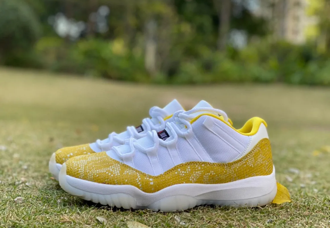 shoes motorcycle motorcycle low 11 yellow snakeskin men ah7860-107 11s sports sneakers womens mens white tour yellow-sail og
shoes motorcycle motorcycle low 11 yellow snakeskin men ah7860-107 11s sports sneakers womens mens white tour yellow-sail og