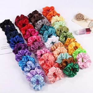 60 pcs/lot plus récent femmes soie solide chouchous élastique Satin bandeaux filles cheveux cravate cheveux corde cheveux accessoires en gros