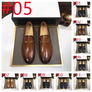 63 Menteluxurious Italien Men Dress Chaussures Oxford Généhes en cuir authentique Moccasins Brown Black Men Designer Moofers Chaussures Men Classic High Quality Wedding Size 38-46