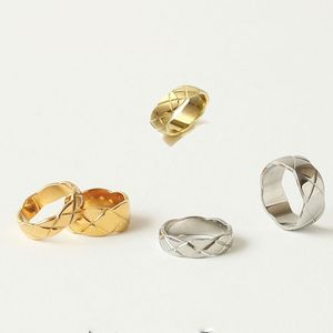 6 mm 9 mm mode Designer classique anneaux de luxe Men de marque et femmes couples 18 carats anneaux plaqués à l'or