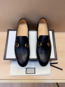 6Model Business Men Chaussures formelles Chaussures en cuir Mens Fashion Casual Designer Chaussures habillées Luxurious Classic Italian Formal Oxford Shoe For Men chaussures de mariage